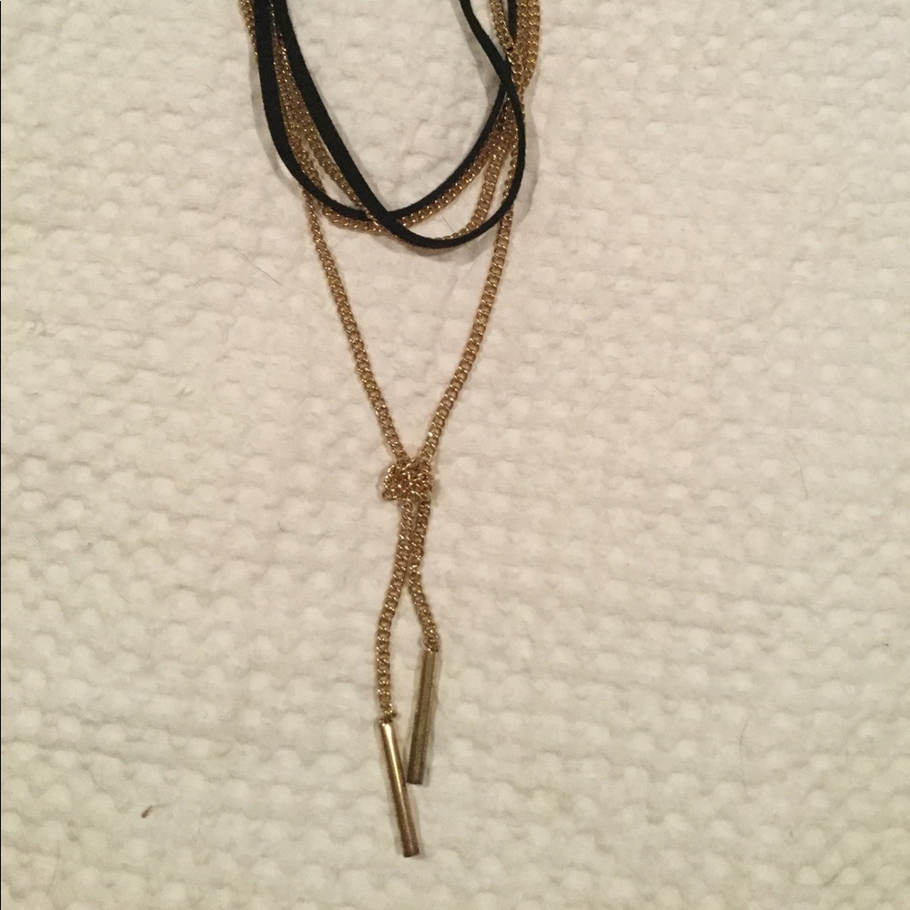 Choker necklace